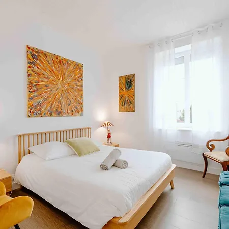 Les Coques Bleues Granville